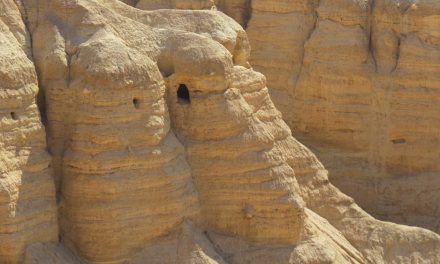 Qumran National Park and the Discovery of the Dead Sea Scrolls