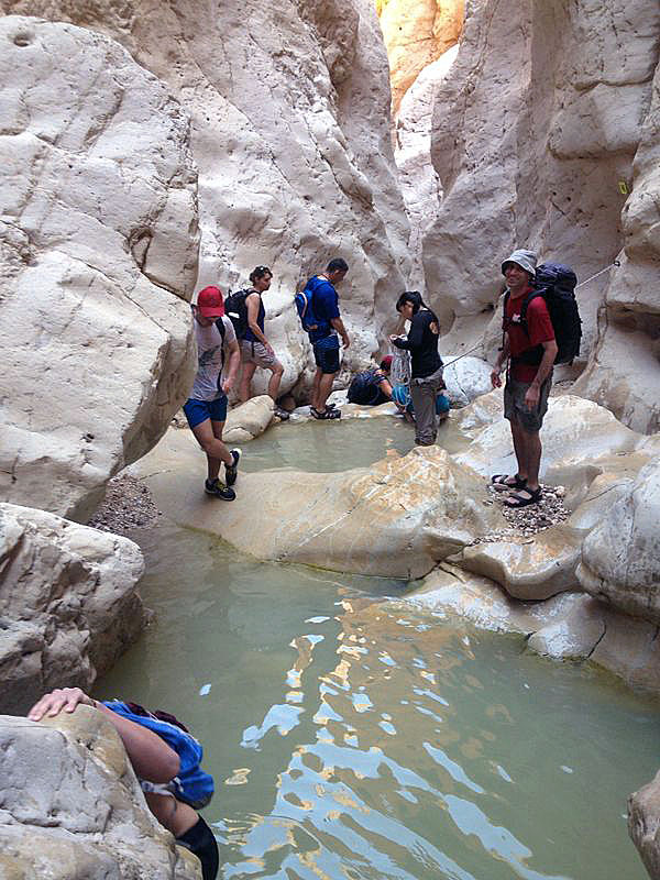Wadi Dargot - water pools